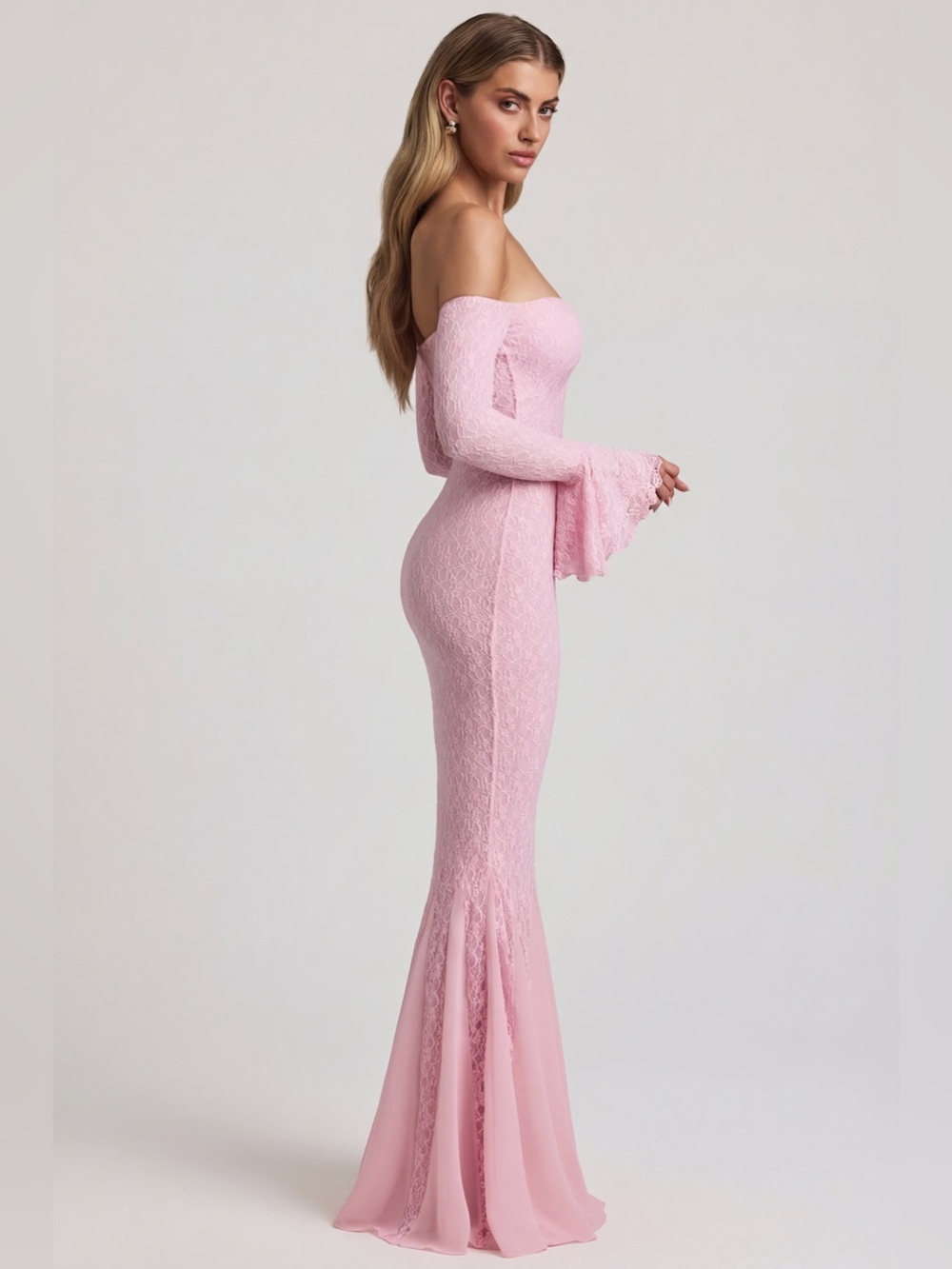 Oh Polly Verena Off-Shoulder Ruffle Lace Maxi Dress in Soft Pink - Picture 4 of 11